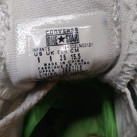 Converse One Star Toddler Low Top Sneaker - Picture 8 of 8